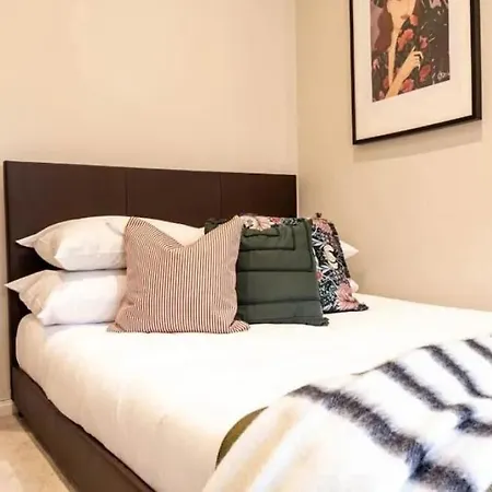 Deluxe 2-Bedroom Apartment In Kings Cross London Exterior foto