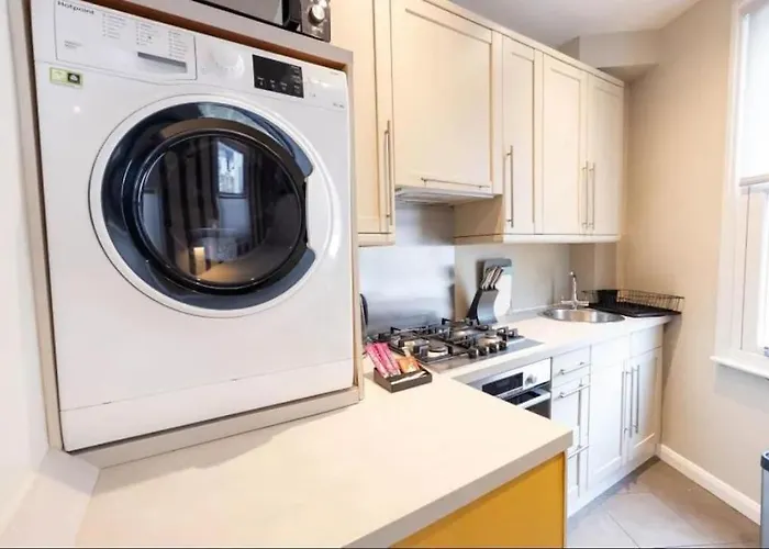 Deluxe 2-Bedroom Apartment In Kings Cross